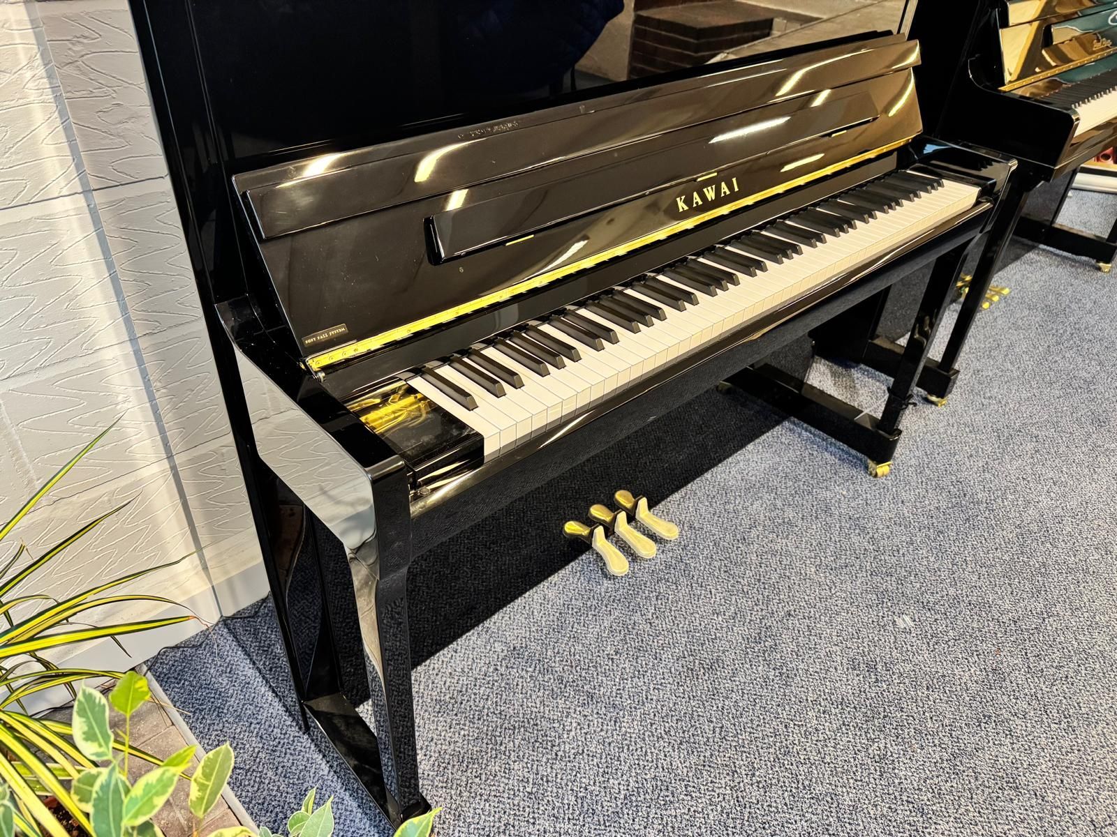 Kawai Aures K300 AR Upright Piano