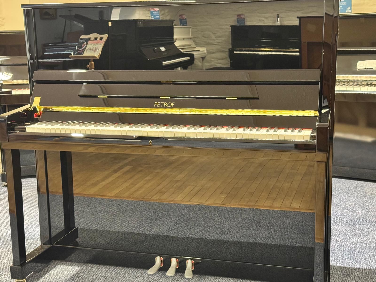 Petrof P131 M1 Upright Piano