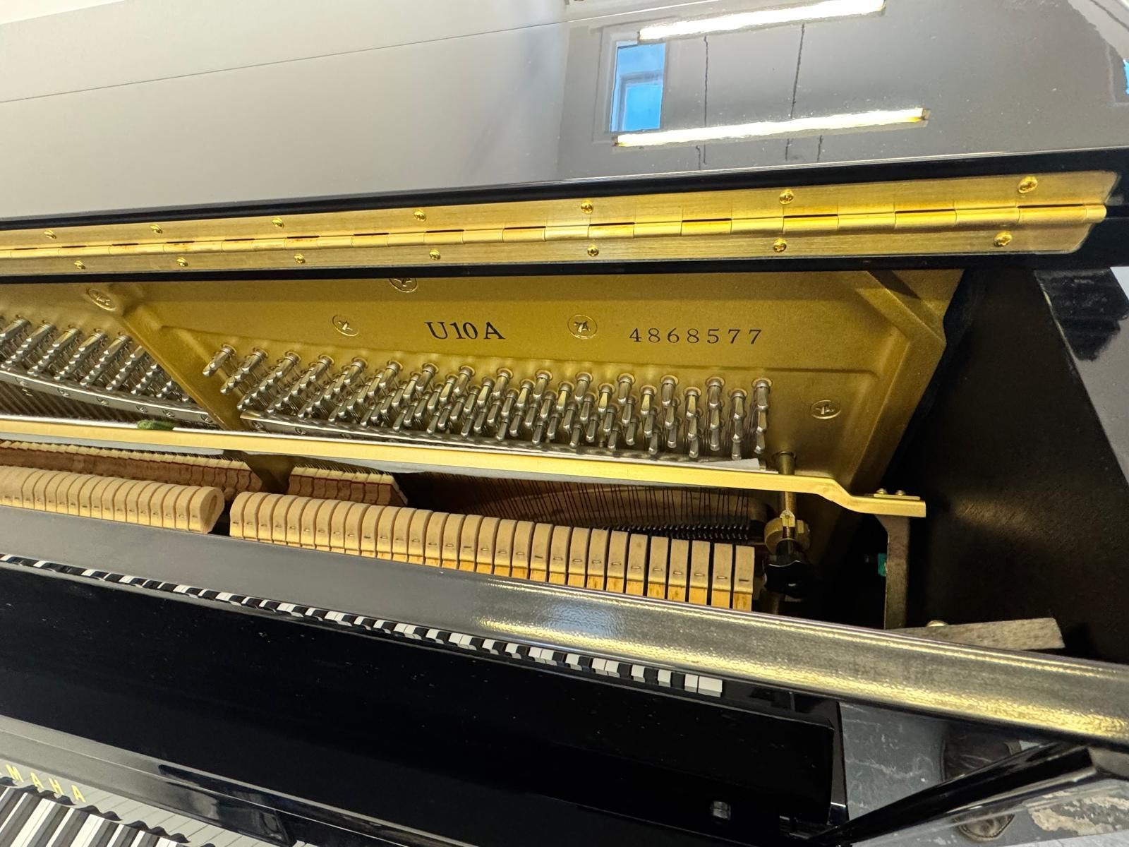 Yamaha U10A from 1990 Refurbished