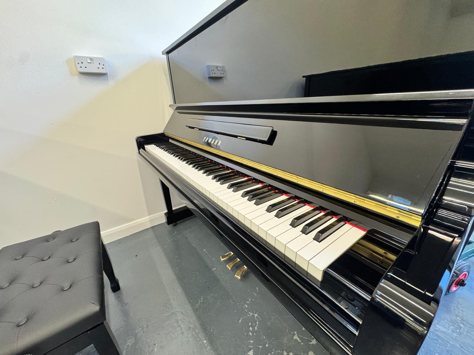 Yamaha U30BL upright piano from 1988 refurbished