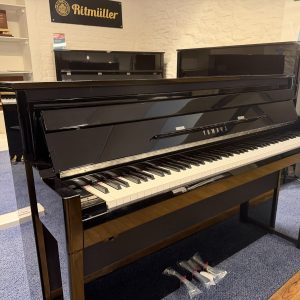 Yamaha AVantGrand NU1XA